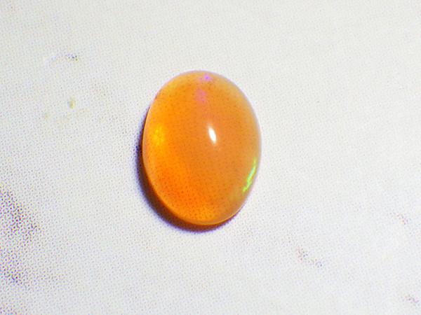 ファイアオパール（7×5mm)1枚目の画像