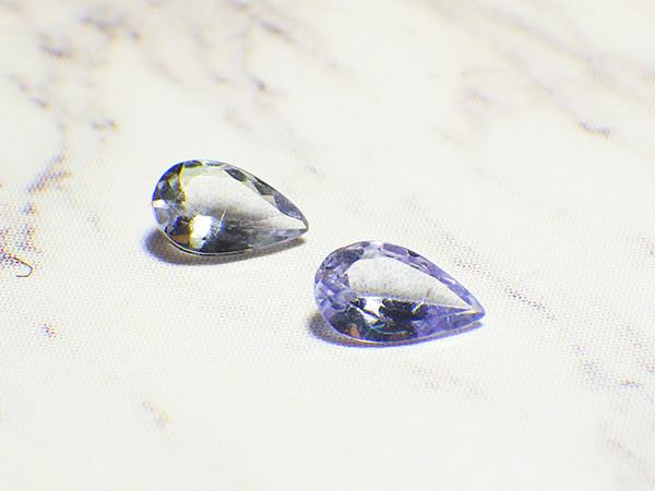 ゾイサイト2個セット（5×3mm）1枚目の画像